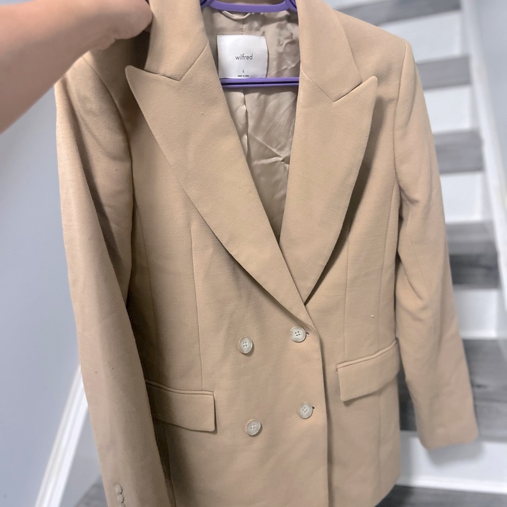 Wilfred
MARGAUX BLAZER tannin